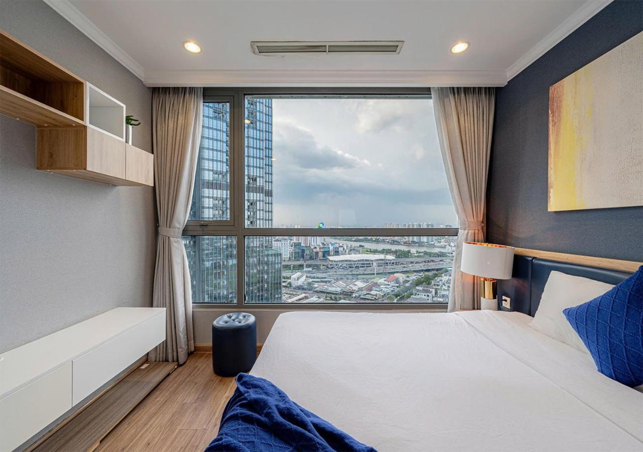 The Landmark Area - The Buildings Nearby Landmark 81 *