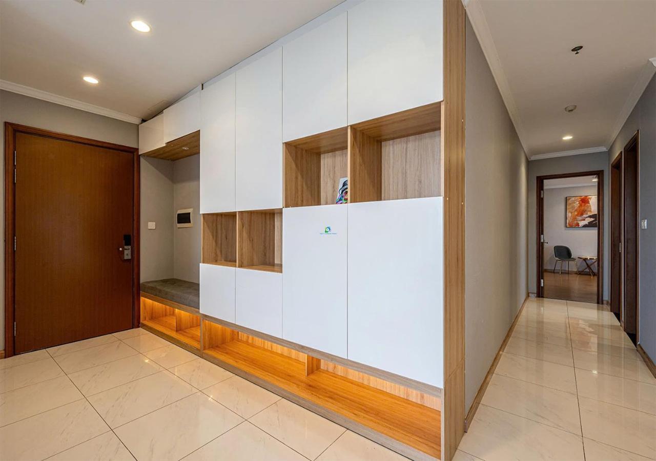 The Landmark Area - The Buildings Nearby Landmark 81 TP. Hồ Chí Minh