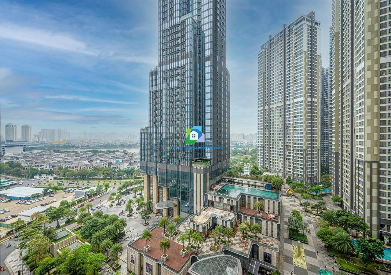 The Landmark Area - The Buildings Nearby Landmark 81 Căn hộ TP. Hồ Chí Minh