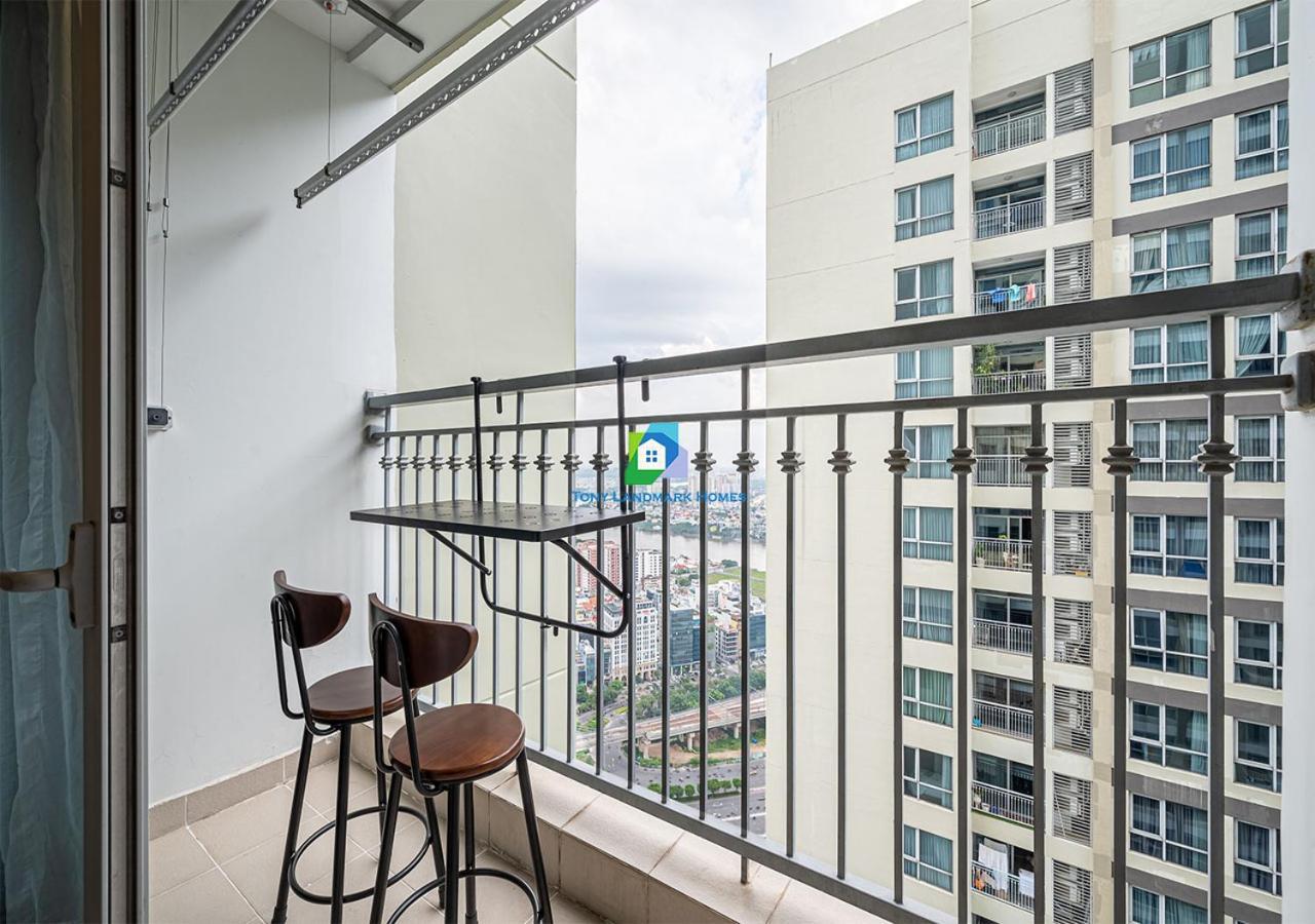 The Landmark Area - The Buildings Nearby Landmark 81 * TP. Hồ Chí Minh