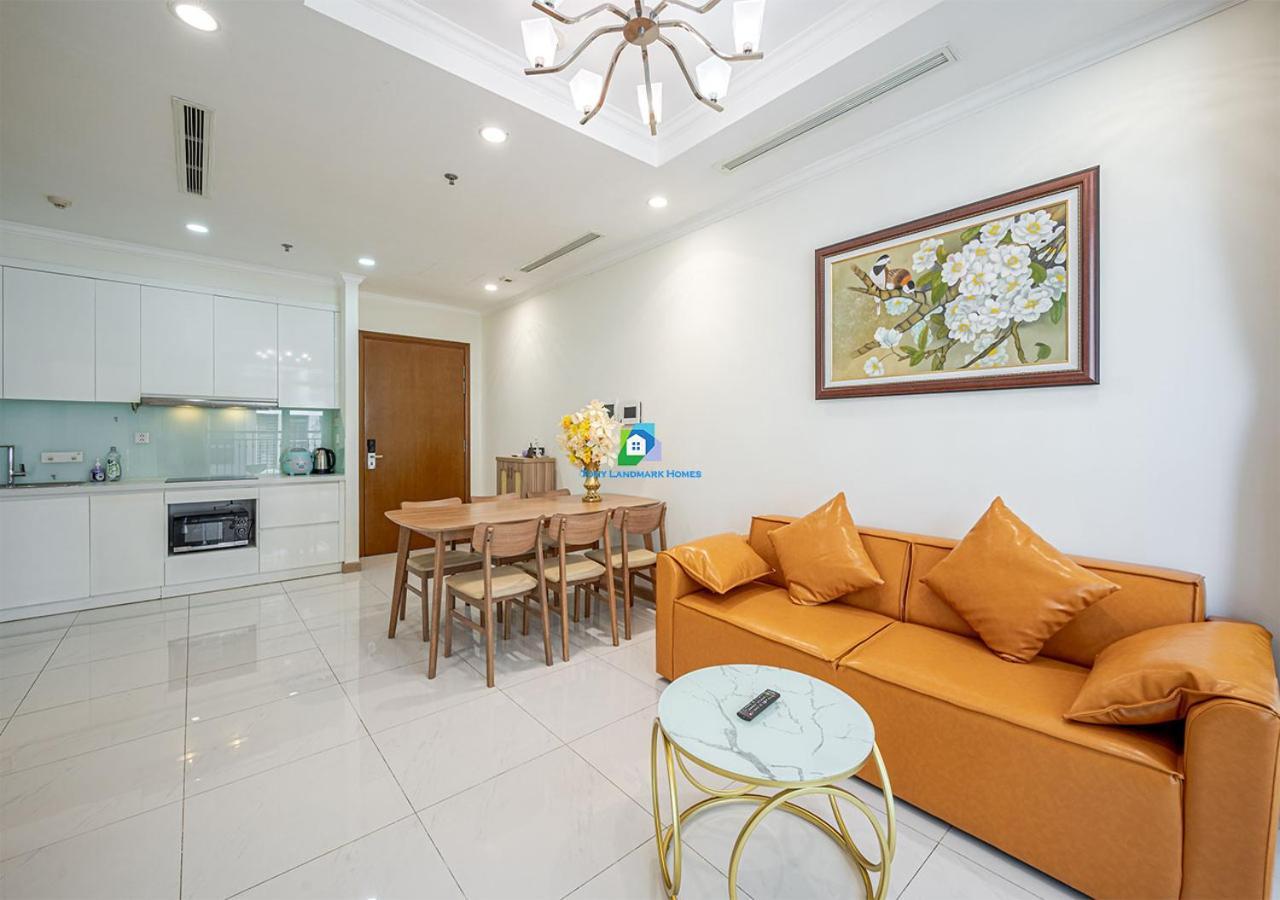 The Landmark Area - The Buildings Nearby Landmark 81 Căn hộ